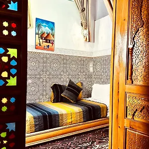 https://riad-fes-lala-zahra.hotelfesmorocco.com