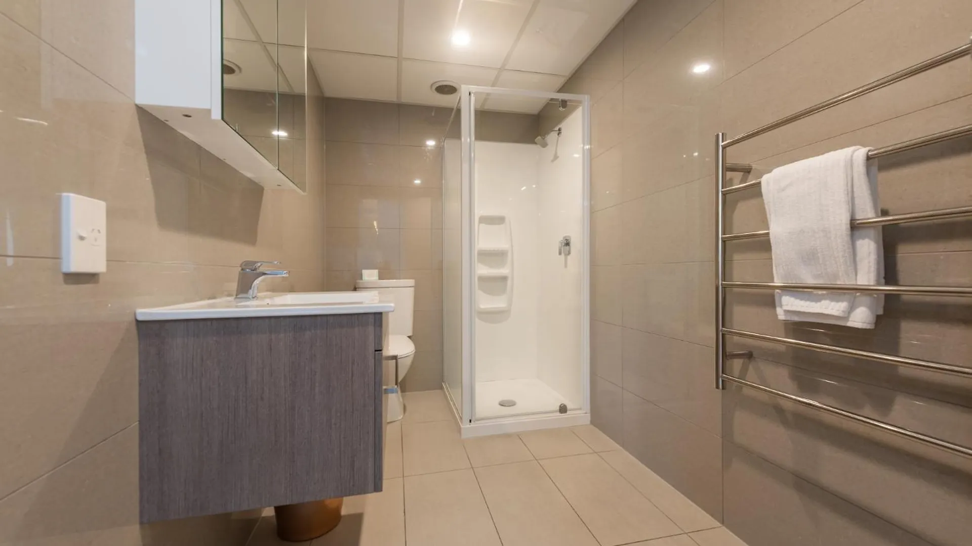 ולינגטו Capital View Motor Inn - Free Parking