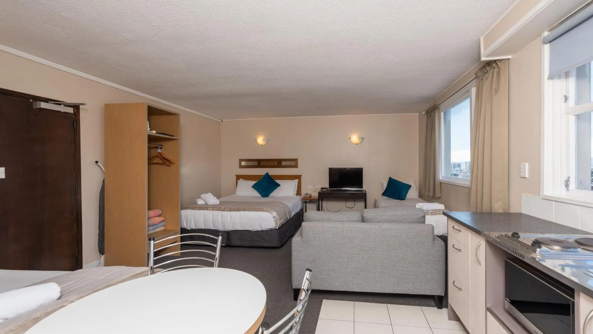 Capital View Motor Inn Wellington Motel